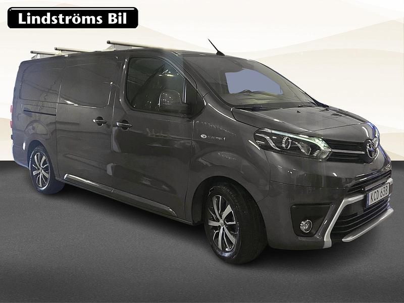 Begagnad Toyota Proace 2023 Grå Minibuss