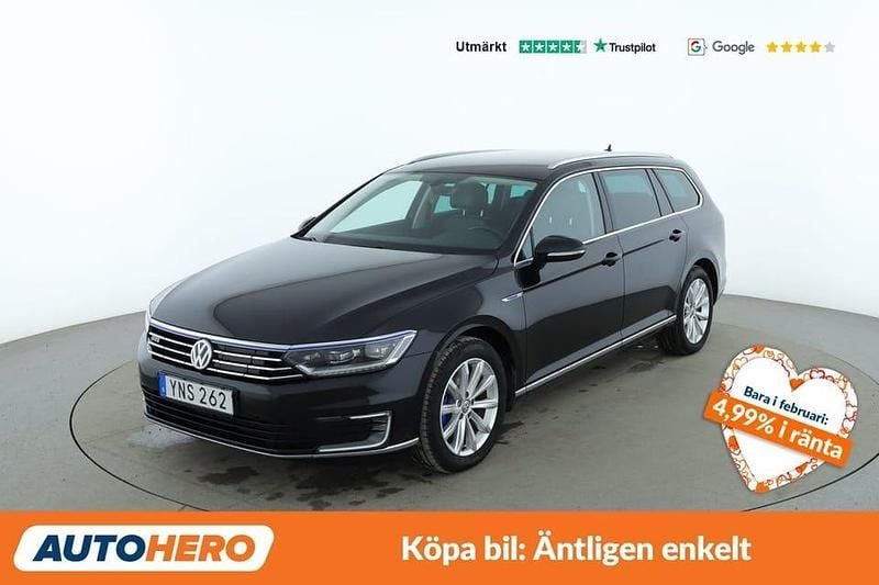 Begagnad VW Passat GTE 220 HK (161 kW) 2017 Svart Kombi