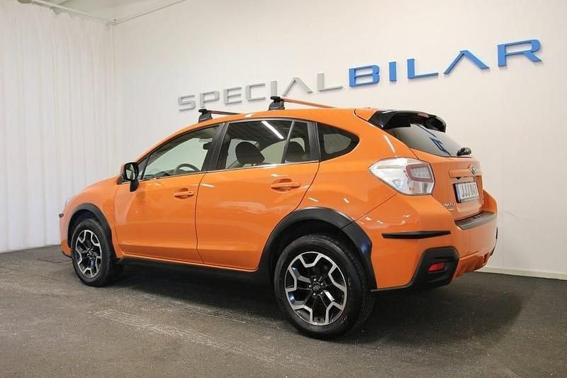 Begagnad Subaru XV Sport 147 HK (108 kW) 2016 Orange SUV