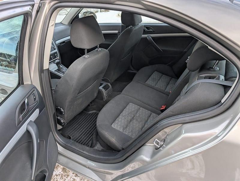 Begagnad Skoda Octavia 122 HK (89 kW) 2011