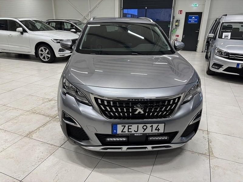 Begagnad Peugeot 3008 132 HK (97 kW) 2018 Grå SUV