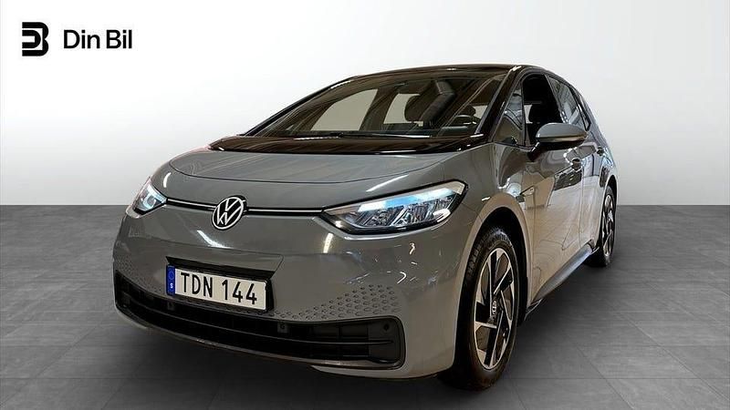 Grå Begagnad 2022 VW ID.3 Pro Performance Halvkombi | 249 000 kr (Marknadspris) - Bild 1/4