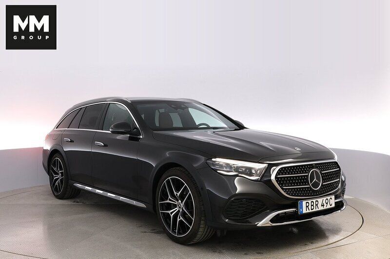 Grå Ny 2024 Mercedes E220 Avantgarde Kombi | 799 000 kr - Bild 1/4