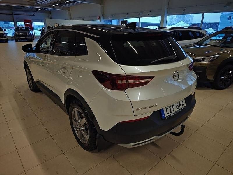Begagnad Opel Grandland X Business 181 HK (133 kW) 2019 Vit SUV