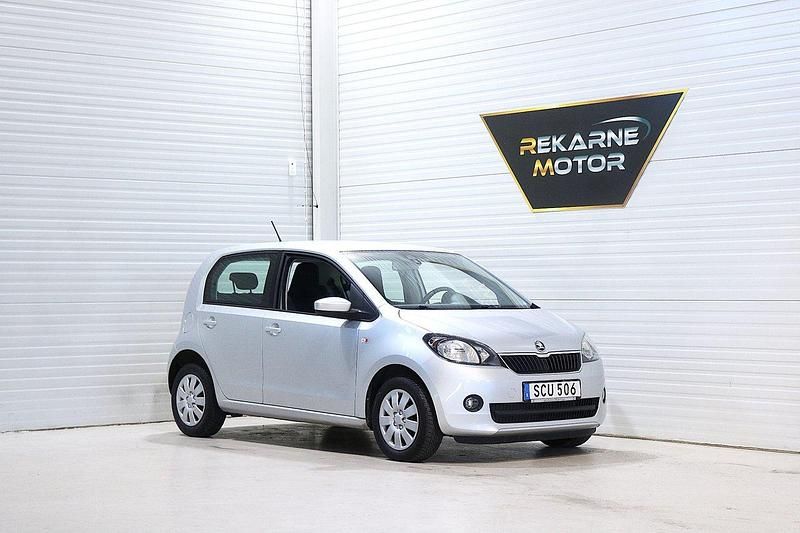 Silver Begagnad 2014 Skoda Citigo Halvkombi | 59 900 kr (Marknadspris) - Bild 1/3