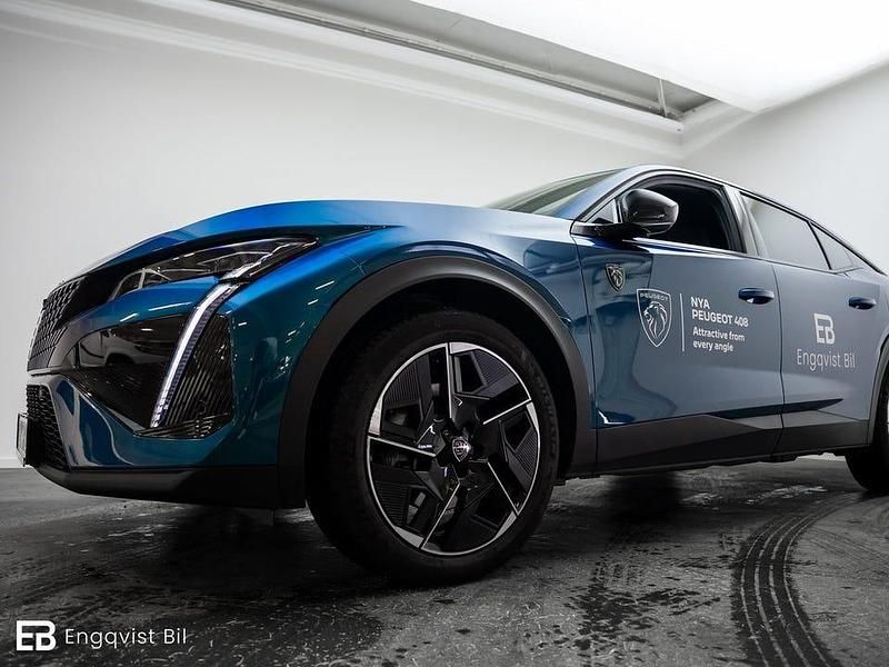 Begagnad Peugeot 408 GT GT 224 HK (164 kW) 2022 Blå SUV