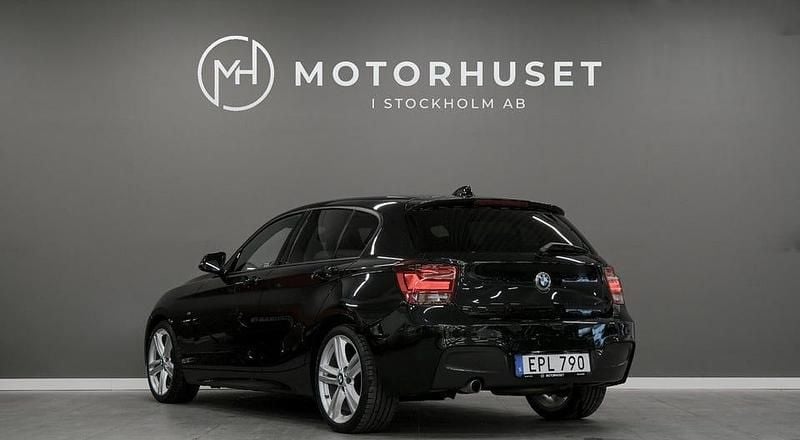 Begagnad BMW 118 M Sport 143 HK (105 kW) 2015 Svart Halvkombi