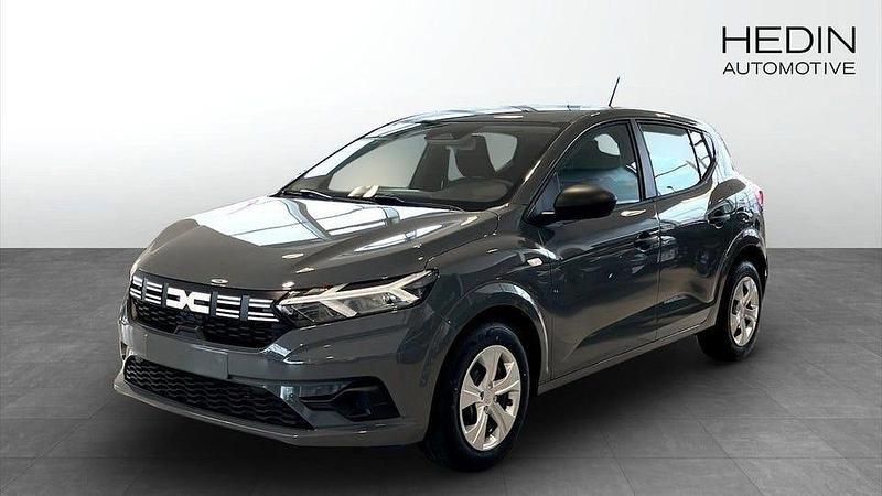 Grå Ny 2025 Dacia Sandero Halvkombi | 189 900 kr (Marknadspris) - Bild 1/4