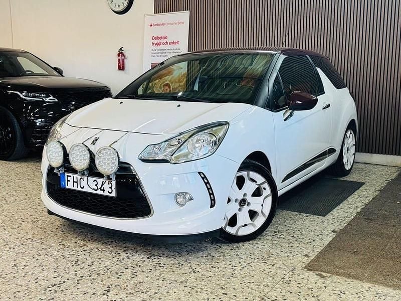 Begagnad Citroën DS3 112 HK (82 kW) 2012 Vit Halvkombi