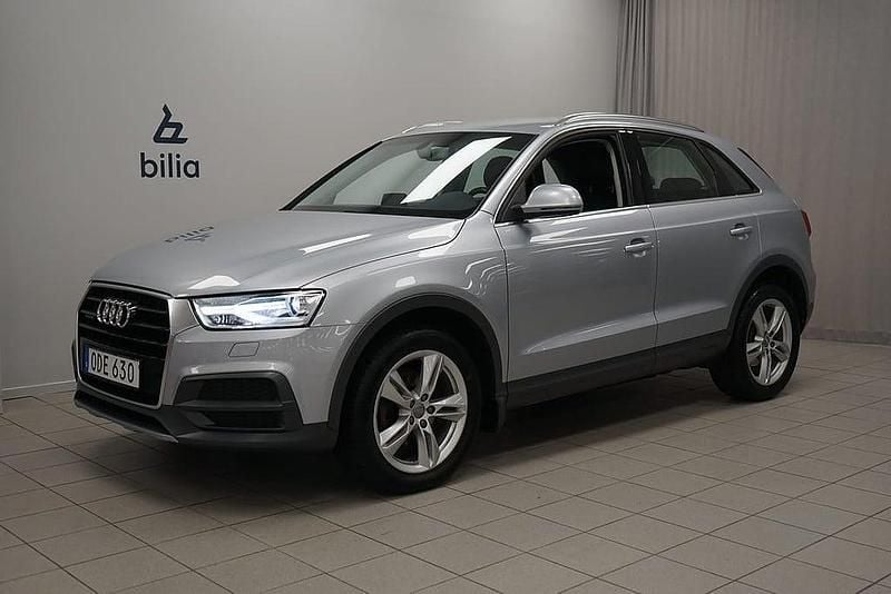 Silver Begagnad 2016 Audi Q3 Sport SUV | 209 900 kr (Marknadspris) - Bild 1/4
