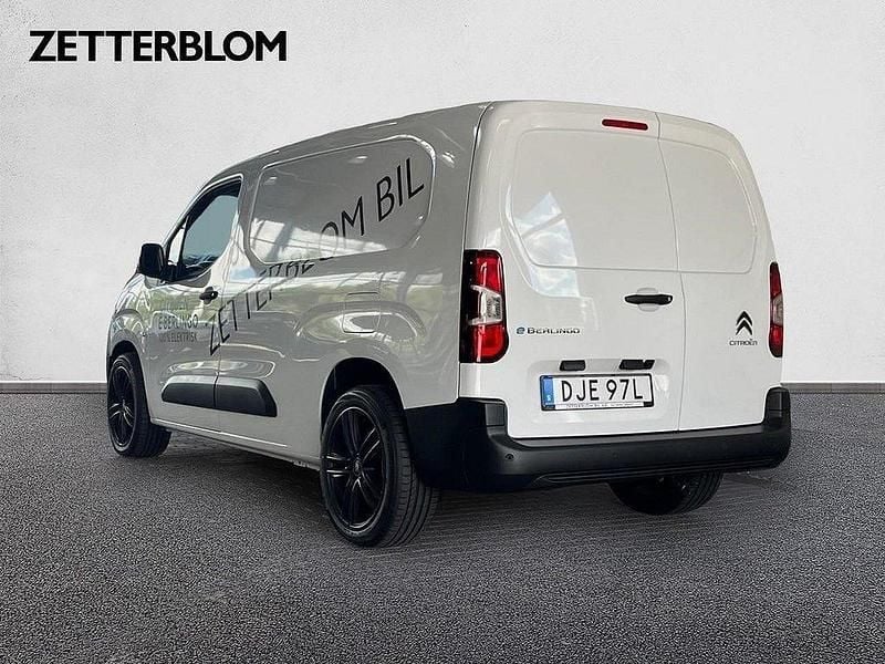 Begagnad Citroën e-Berlingo Business Class 100 kW (136 HK) 2023 Icy white Minibuss