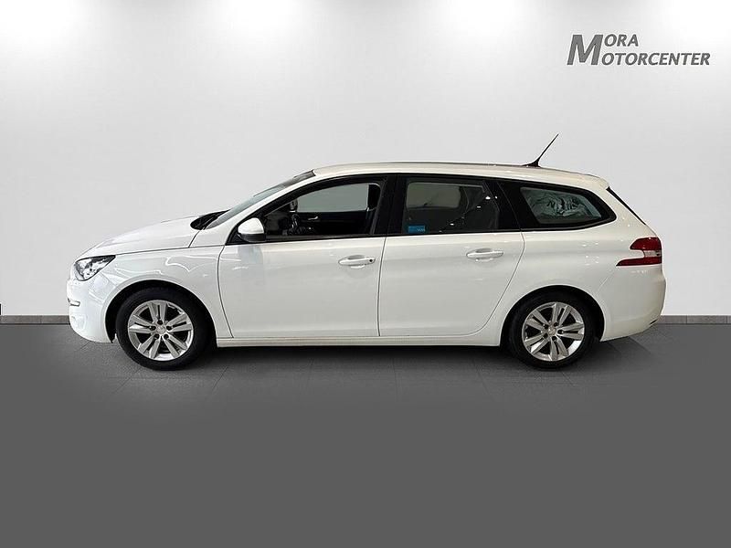 Begagnad Peugeot 308 SW Active 99 HK (72 kW) 2016 Vit Kombi