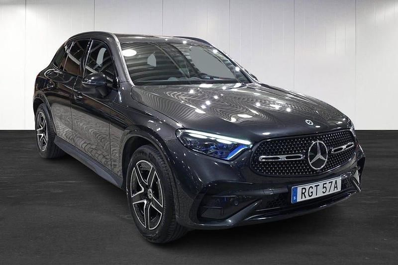 Begagnad Mercedes E300 204 HK (150 kW) 2023 Grå