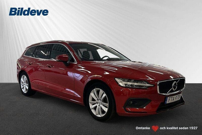 Röd Begagnad 2020 Volvo V60 Momentum Kombi | 299 900 kr (Bra pris) - Bild 1/4