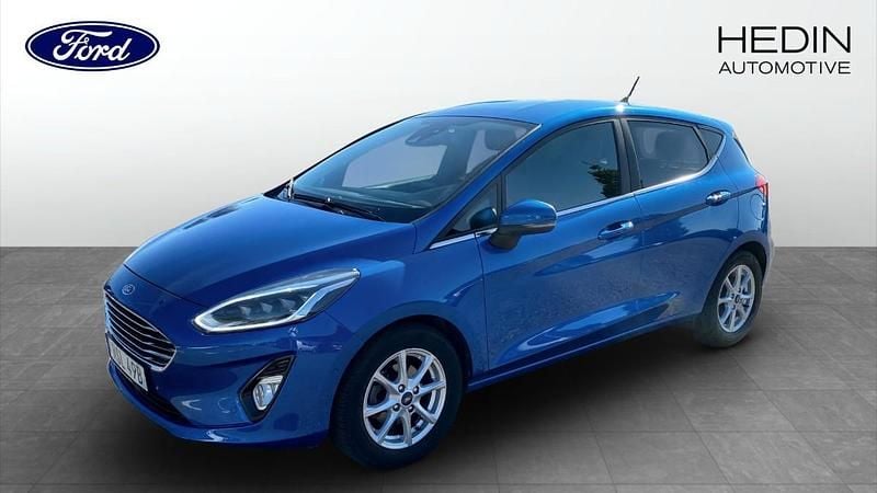 Begagnad 2021 Ford Fiesta Titanium Halvkombi | 154 900 kr - Bild 1/4