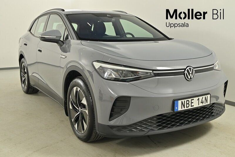 Grå (moonstone grey) Begagnad 2022 VW ID.4 Pro Performance SUV | 294 900 kr (Superpris) - Bild 1/3