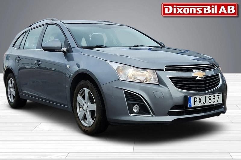 Grå Begagnad 2013 Chevrolet Cruze Kombi | 38 500 kr - Bild 1/4