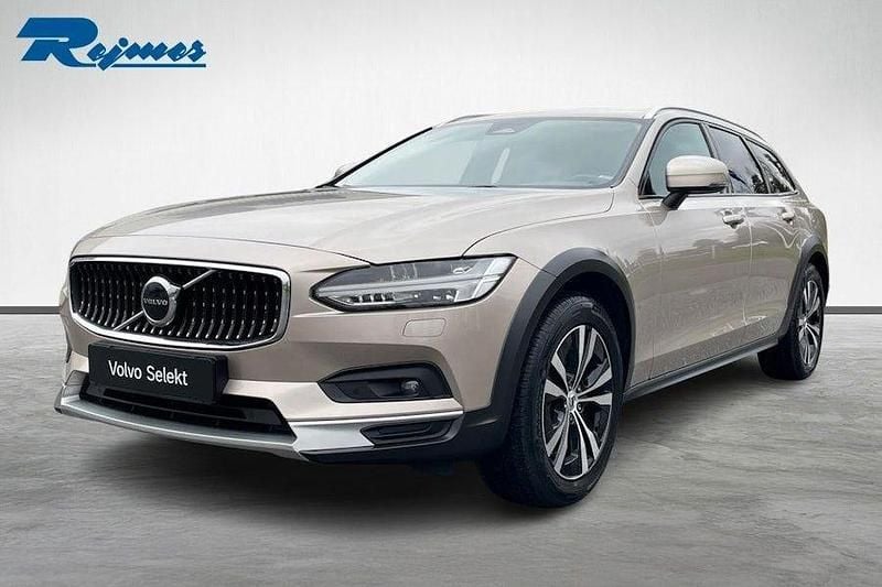 Ljusgrå Begagnad 2023 Volvo V90 CC Core Kombi | 429 900 kr (Marknadspris) - Bild 1/4