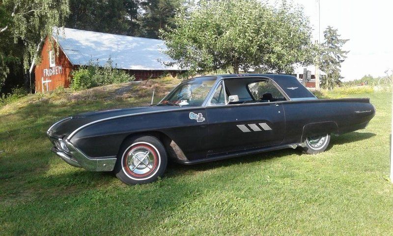 Ford thunderbird 6