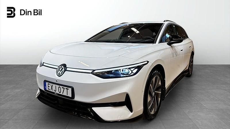 Begagnad 2025 VW ID.7 Comfortline Kombi | 544 900 kr (Bra pris) - Bild 1/4