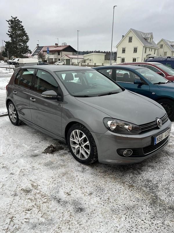 Begagnad 2013 VW Golf VII | 69 000 kr (Bra pris) - Bild 1/4
