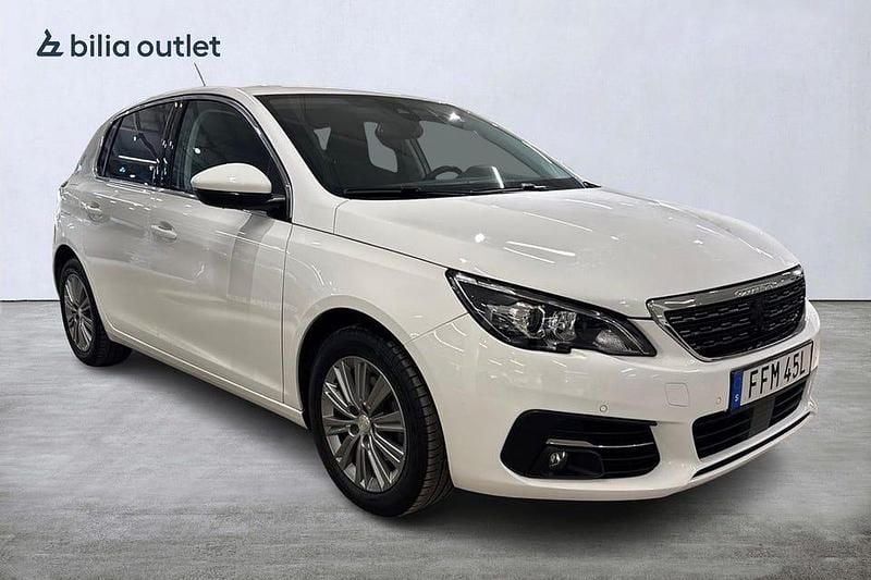 Begagnad Peugeot 308 Allure 131 HK (96 kW) 2019 Vit Halvkombi