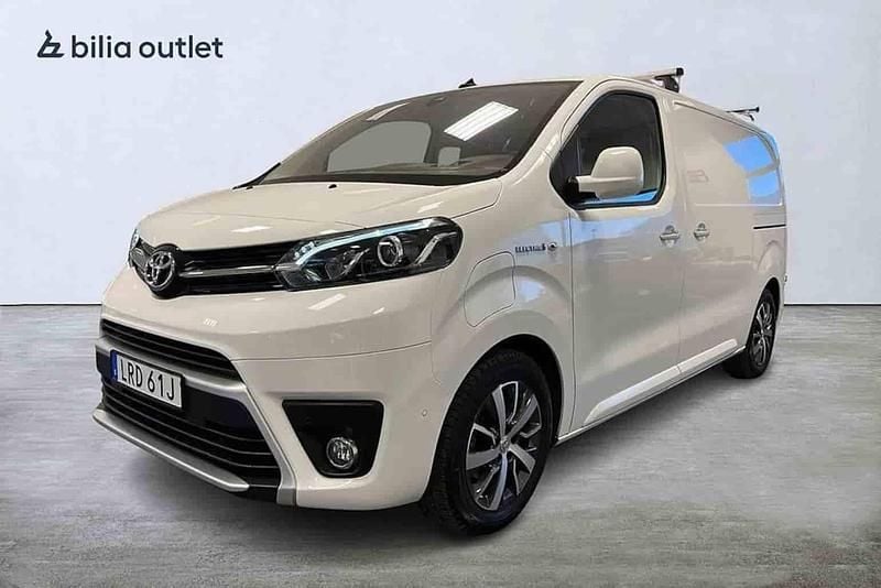 Vit Begagnad 2021 Toyota Proace Minibuss | 274 900 kr - Bild 1/1
