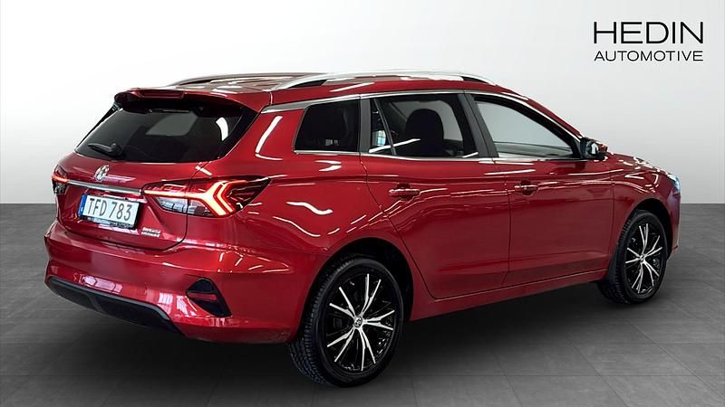 Begagnad MG MG5 EV 130 kW (177 HK) 2022 Röd Kombi