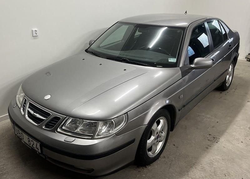 Begagnad Saab 9-5 Linear 185 HK (136 kW) 2003 Grå