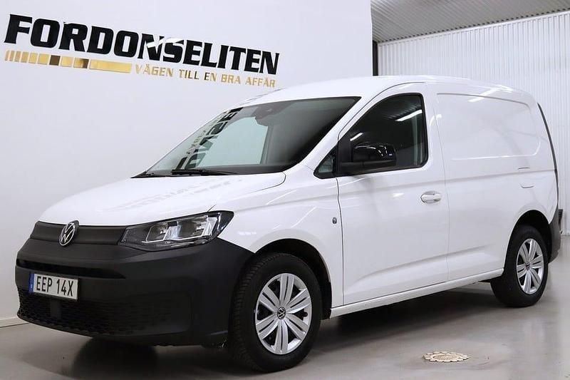 Vit Begagnad 2024 VW Caddy Minibuss | 279 900 kr (Superpris) - Bild 1/4