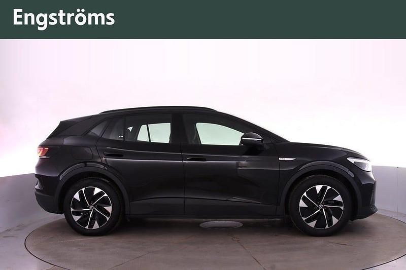 Begagnad VW ID.4 Pro Performance 150 kW (204 HK) 2022 Svart SUV