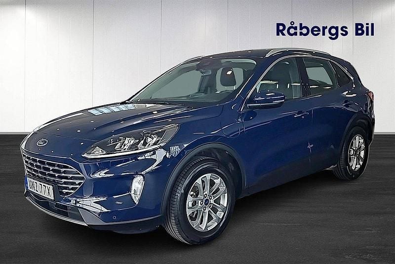 Blå Begagnad 2022 Ford Kuga Titanium SUV | 274 798 kr (Marknadspris) - Bild 1/4