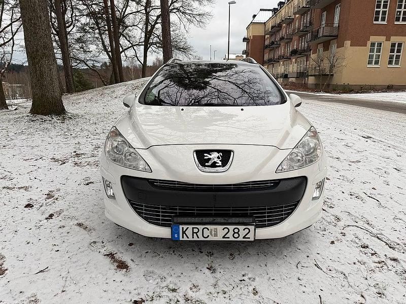 Begagnad Peugeot 308 SW 156 HK (114 kW) 2010 Vit Kombi