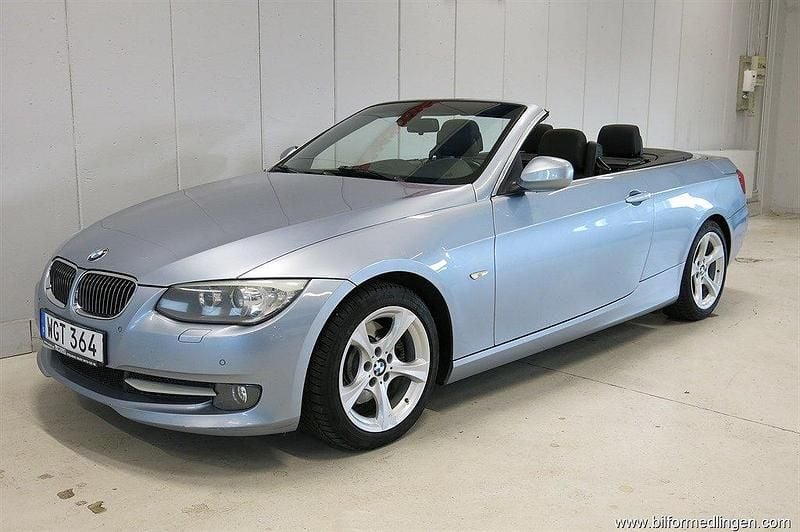 Begagnad BMW 320 Cabriolet 245 HK (180 kW) 2010 Blå Cab