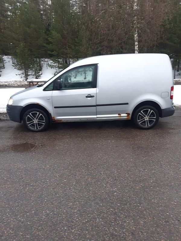 Begagnad VW Caddy 102 HK (75 kW) 2007 Minibuss