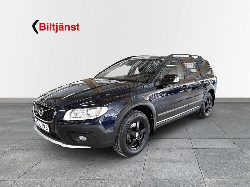 Mörkblå (blå) Begagnad 2015 Volvo XC70 Momentum SUV | 229 000 kr (Lite dyr) - Bild 1/4