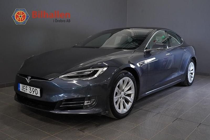 Begagnad Tesla Model S Long Range AWD 397 kW (541 HK) 2019 Grå Halvkombi