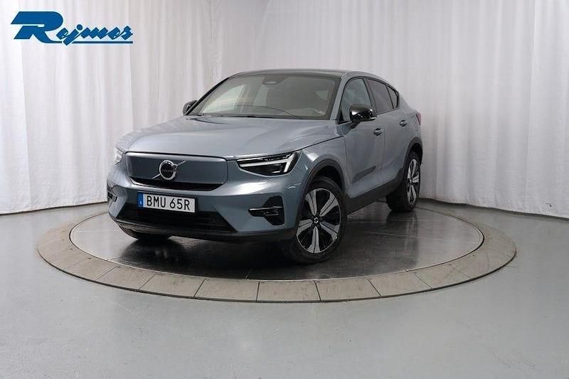 Thunder grey metallic Begagnad 2023 Volvo C40 Plus SUV | 349 900 kr (Marknadspris) - Bild 1/4