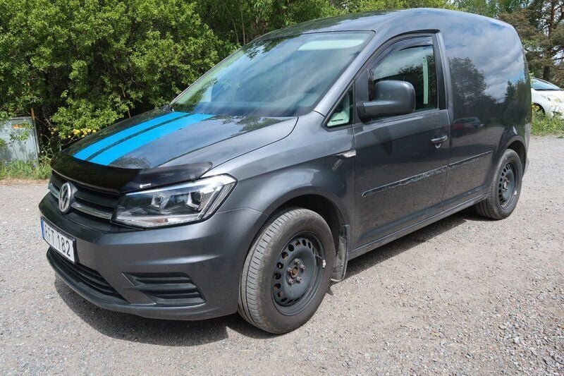 Ljusgrå (grå) Begagnad 2018 VW Caddy Minibuss | 112 500 kr (Superpris) - Bild 1/4