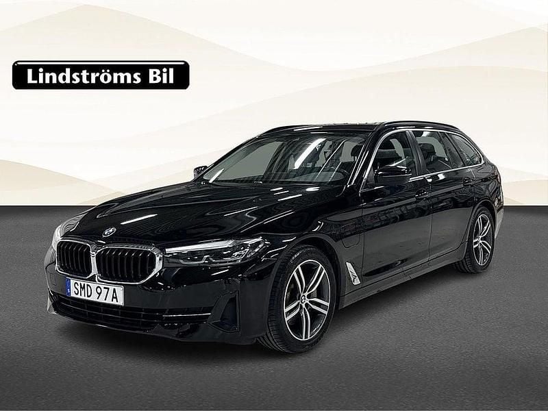 Begagnad BMW 530e 296 HK (217 kW) 2021 Svart Kombi