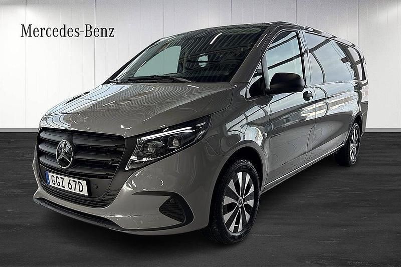 Ny Mercedes Vito 2026 Grå Van