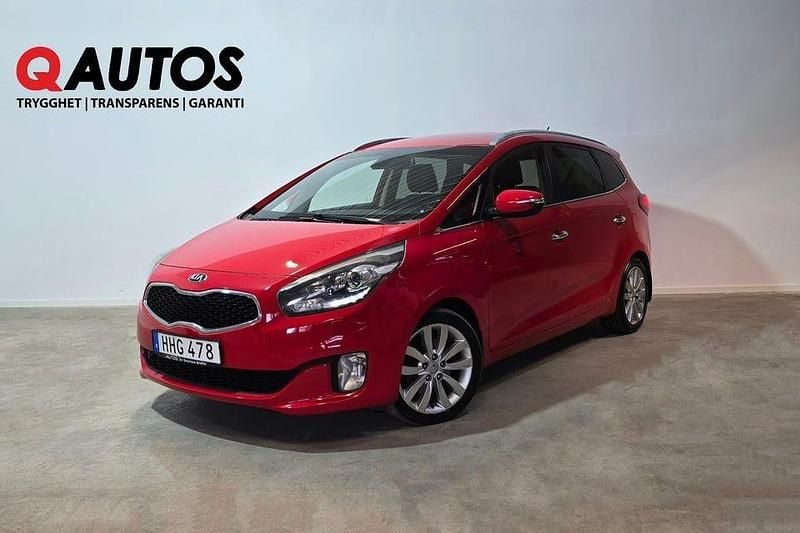 Begagnad Kia Carens 136 HK (100 kW) 2014 Röd Minibuss