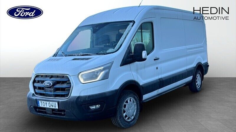 Vit Begagnad 2022 Ford E-Transit Van | 399 000 kr - Bild 1/4