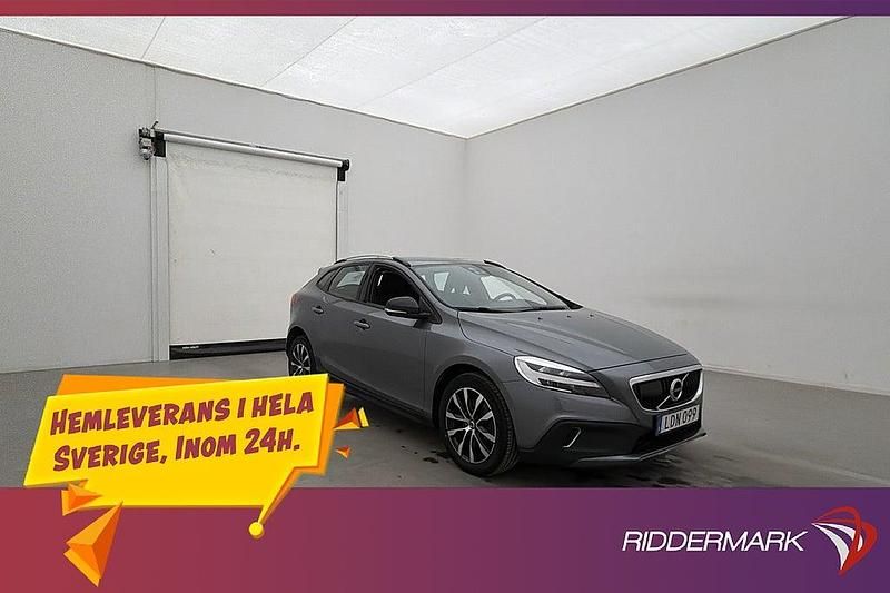 Begagnad Volvo V40 Momentum 152 HK (111 kW) 2019 Grå Halvkombi