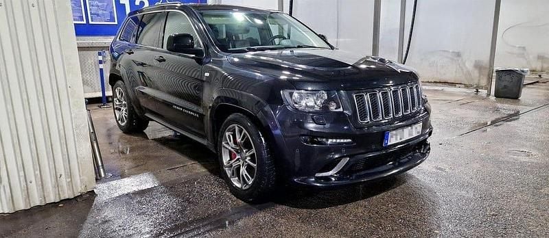 Begagnad Jeep Grand Cherokee SRT 468 HK (344 kW) 2013 Svart SUV