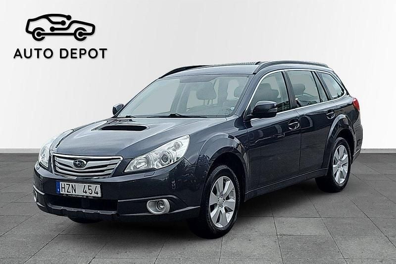 Mörkgrå Begagnad 2012 Subaru Outback SUV | 59 900 kr (Marknadspris) - Bild 1/4