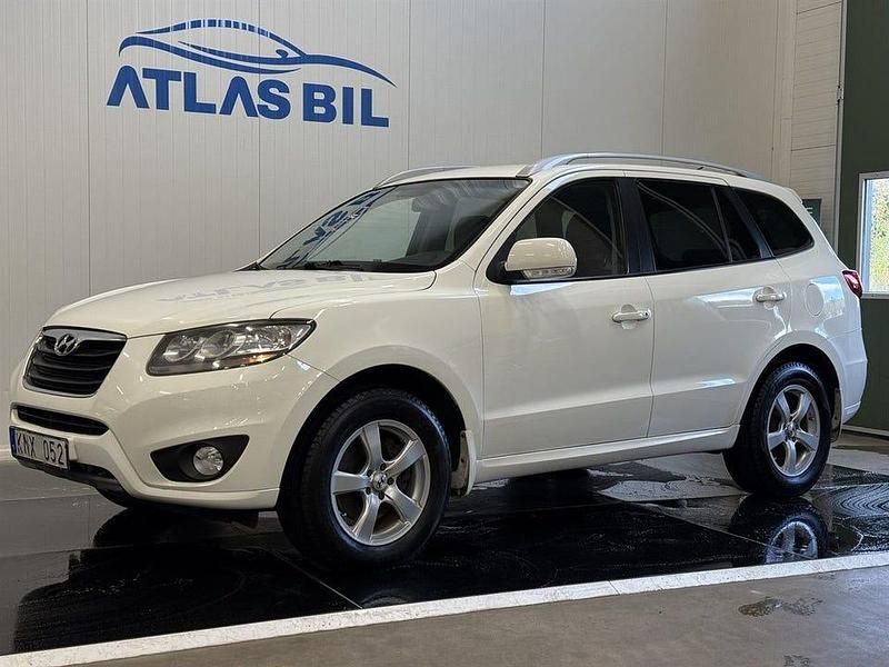 Vit Begagnad 2009 Hyundai Santa Fe SUV | 74 900 kr (Marknadspris) - Bild 1/4