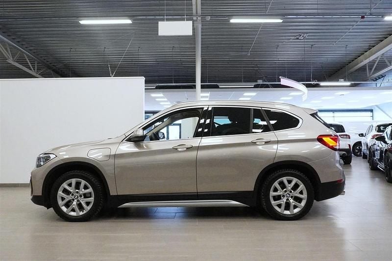 Begagnad BMW X1 xLine 220 HK (161 kW) 2020 Silver SUV