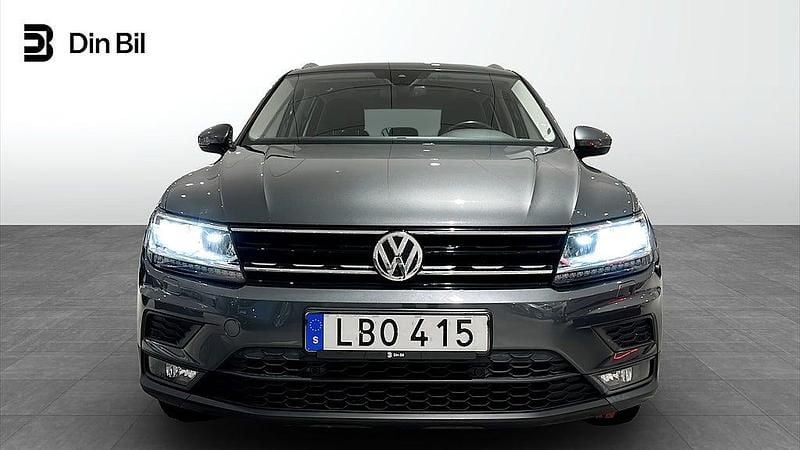 Begagnad VW Tiguan Executive 150 HK (110 kW) 2018 Silver SUV