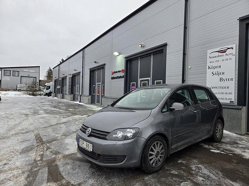 Begagnad VW Golf VI 105 HK (77 kW) 2010 Grå Halvkombi